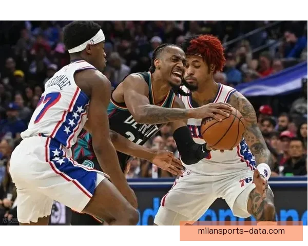 活塞横扫76人锁定东部第一詹金斯两双乔治复出近六战五场20+